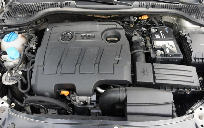 Skoda Octavia cena 23900 przebieg: 189000, rok produkcji 2010 z Mirosławiec małe 232